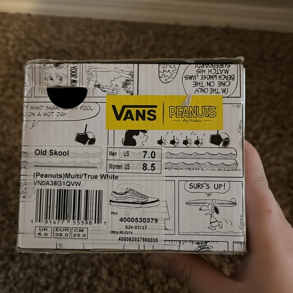 Limited edition Peanuts Vans - Picture 5 of 5